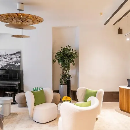 Dome Hotel